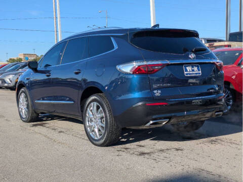 2023 Buick Enclave Premium