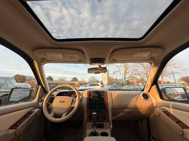 2010 Ford Explorer Eddie Bauer