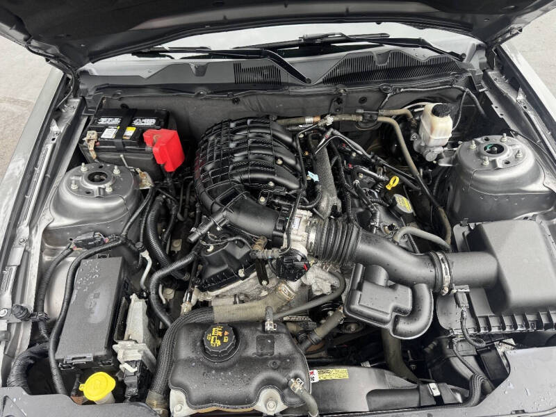 2011 Ford Mustang V6 Premium