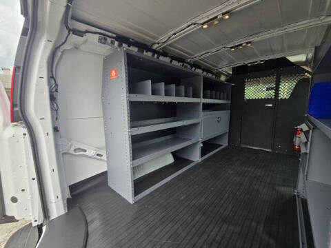 2025 GMC Savana 2500