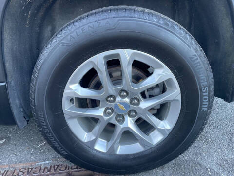 2021 Chevrolet Traverse LT Cloth