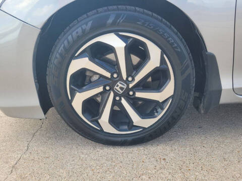 2017 Honda Accord EX