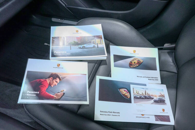 2018 Porsche Panamera 4S