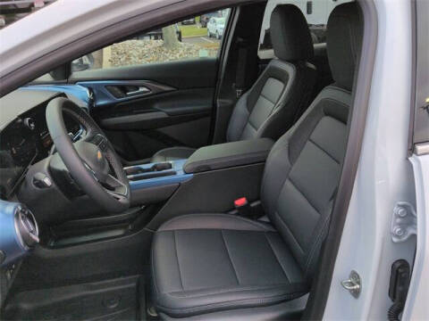 2026 Chevrolet Equinox EV LT 2