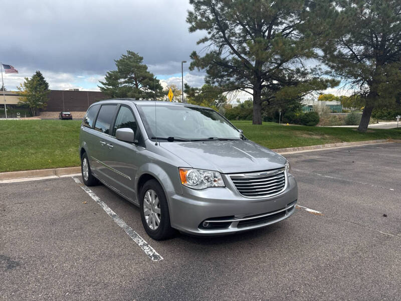 2015 Chrysler Town and Country Touring