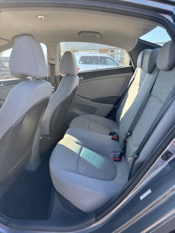 2017 Hyundai Accent Value Edition