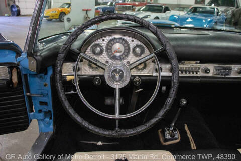 1957 Ford Thunderbird