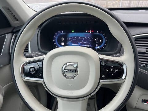2024 Volvo XC90 B5 Core Bright Theme