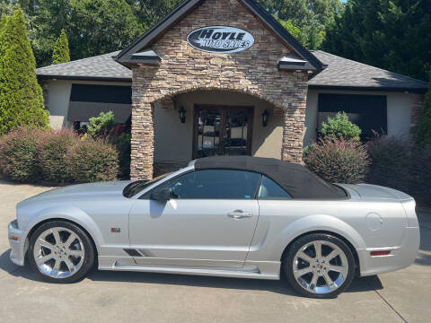 2006 Ford Mustang for sale at Hoyle Auto Sales in Taylorsville NC