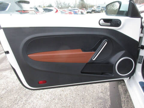 2015 Volkswagen Beetle 1.8T Classic PZEV