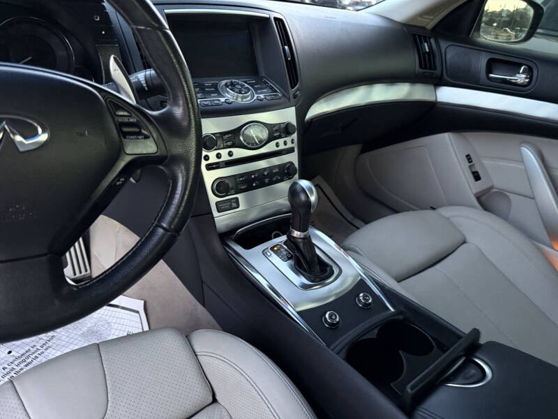 2013 Infiniti G37 Coupe Journey