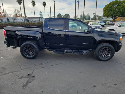 2017 GMC Canyon SLE