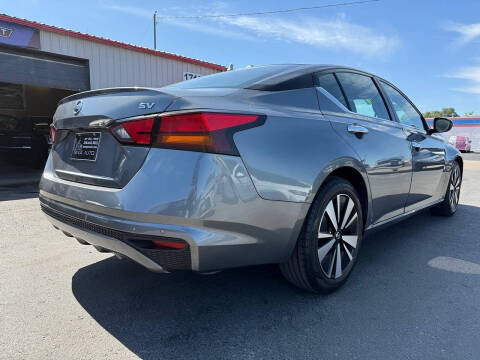 2021 Nissan Altima 2.5 SV