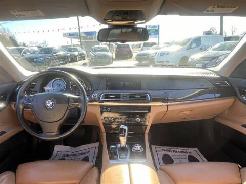 2009 BMW 7 Series 750i