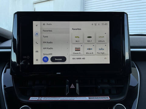 2025 Toyota Corolla Cross LE