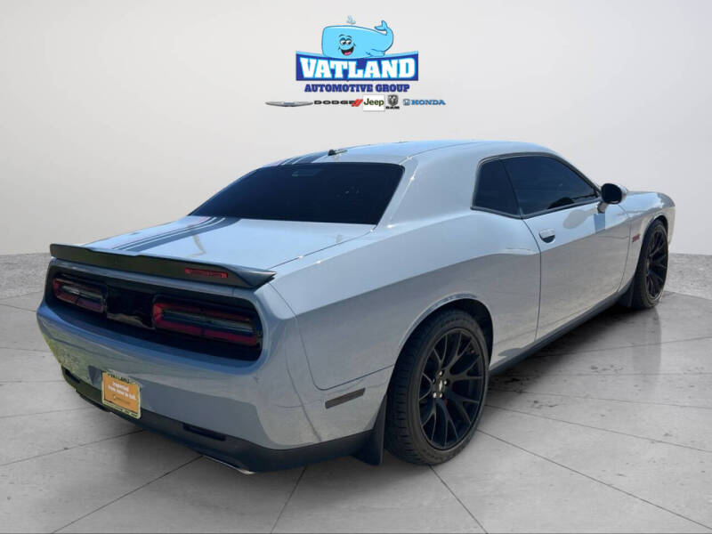 2021 Dodge Challenger