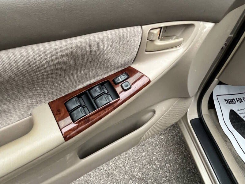 2005 Toyota Corolla S