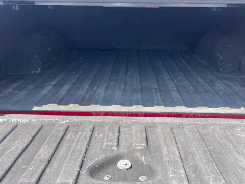 2009 Mitsubishi Raider LS