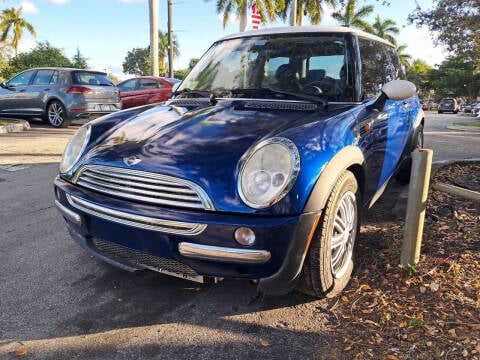 2003 MINI Cooper for sale at Blue Lagoon Auto Sales in Plantation FL