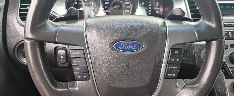 2012 Ford Taurus SEL