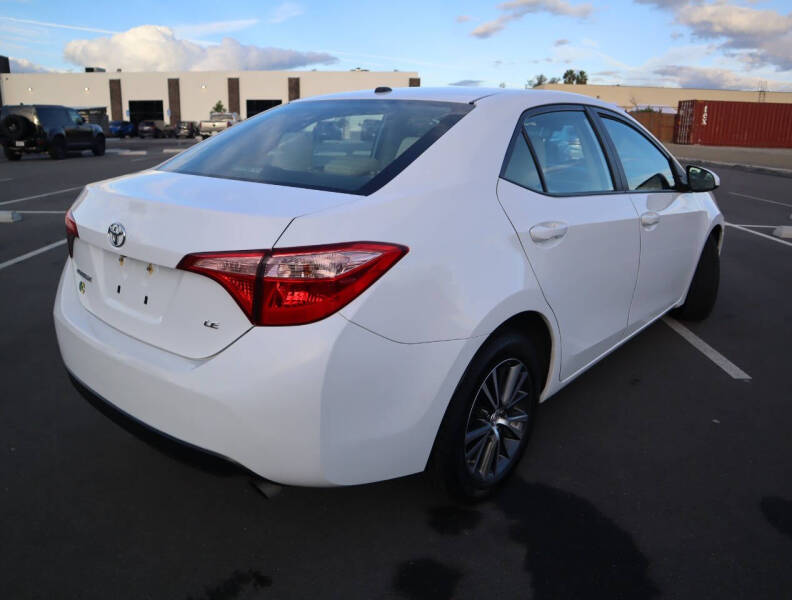 2017 Toyota Corolla LE