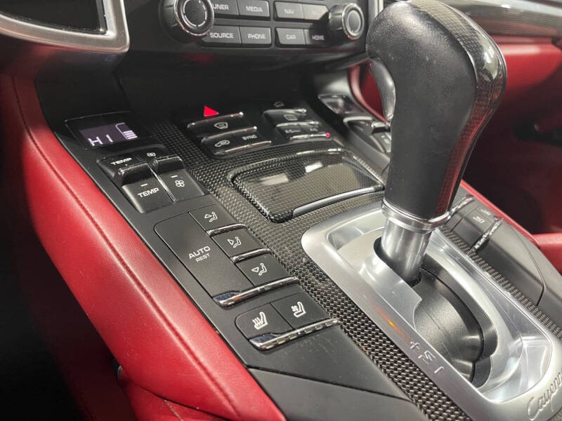 2018 Porsche Cayenne GTS