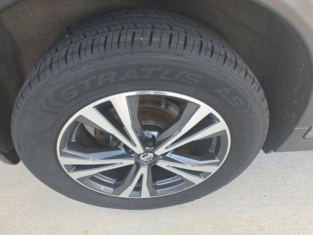 2017 Nissan Rogue