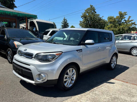 2017 Kia Soul +