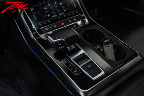 2022 Audi Q8 quattro Premium Plus 55 TFSI