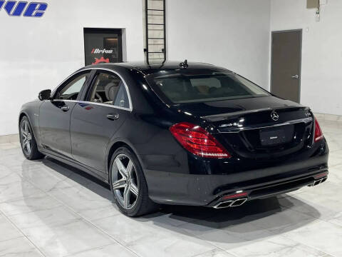 2016 Mercedes-Benz S-Class AMG S 63