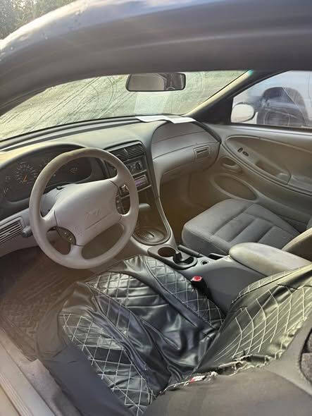 1998 Ford Mustang