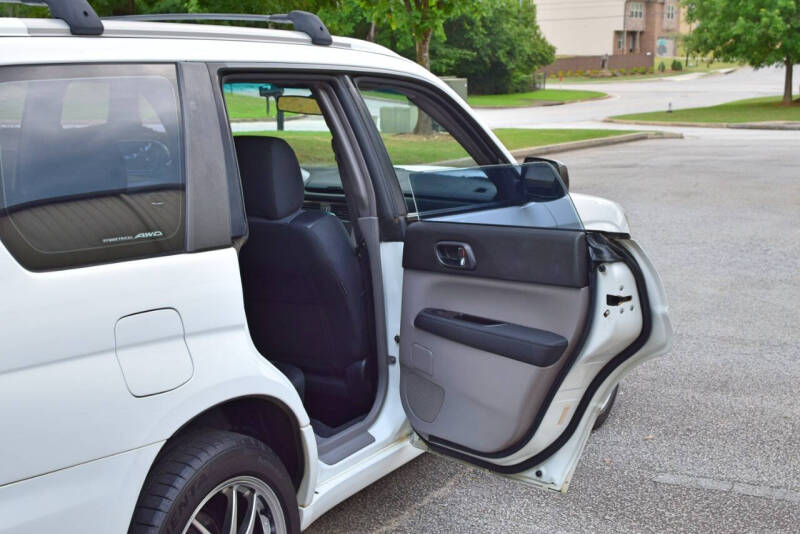 2005 Subaru Forester XT photo 41