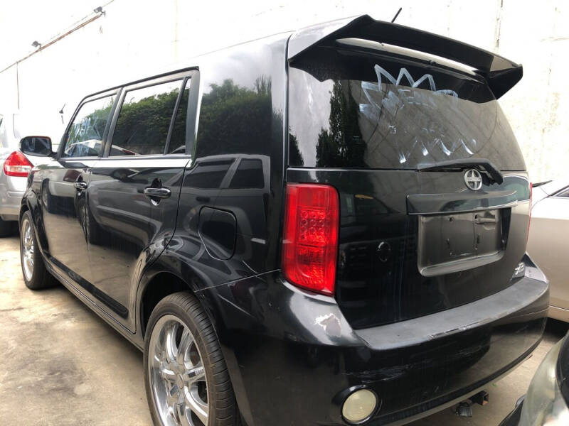 2008 Scion xB