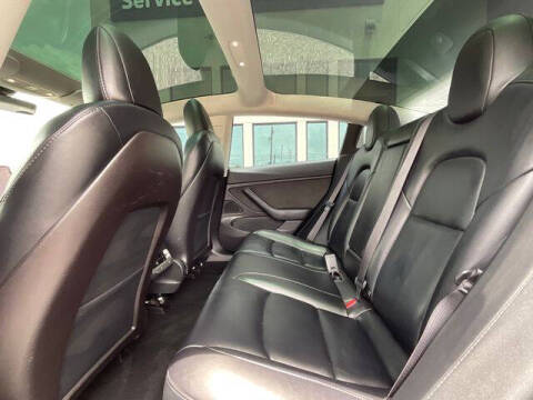 2019 Tesla Model 3 Standard Range Plus