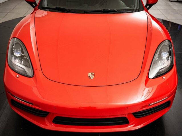 2021 Porsche 718 Boxster