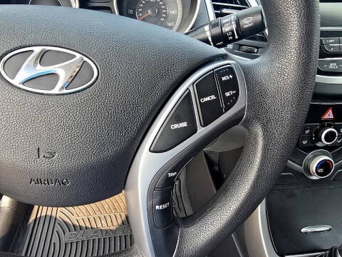 2016 Hyundai Elantra