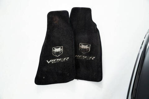 2003 Dodge Viper SRT-10