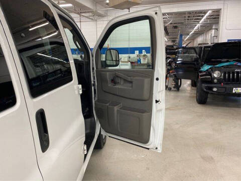 2019 Chevrolet Express LT 2500