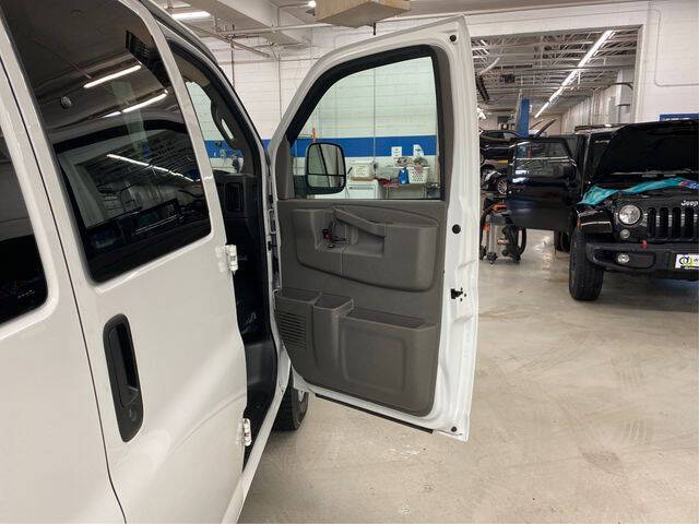 2019 Chevrolet Express LT 2500