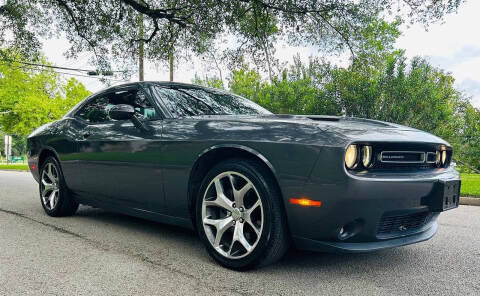 2016 Dodge Challenger SXT
