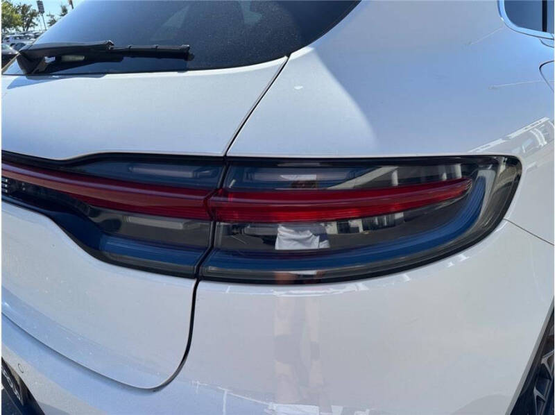 2020 Porsche Macan S