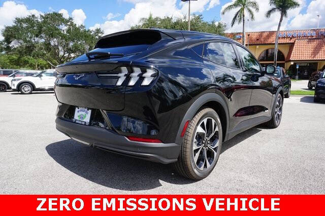 2025 Ford Mustang Mach-E Select