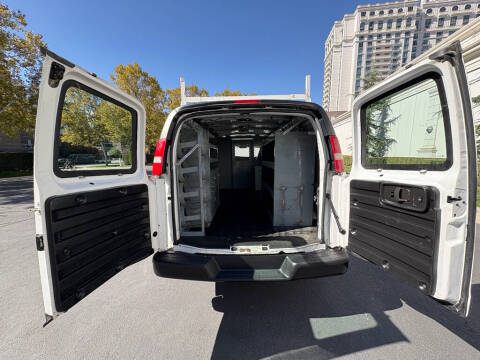 2017 Chevrolet Express 2500