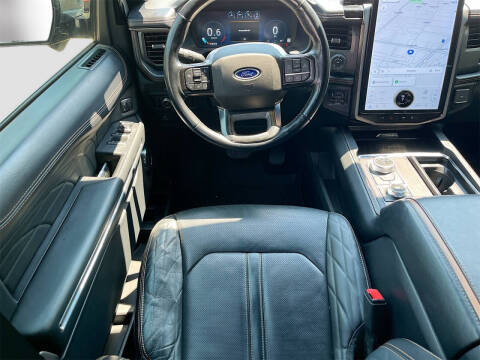 2022 Ford Expedition MAX Platinum