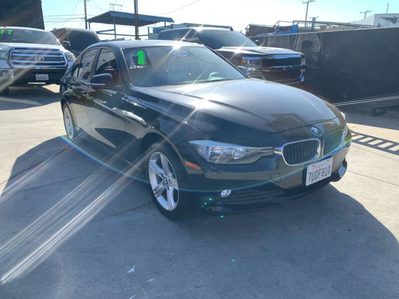 2014 BMW 3 Series 320i
