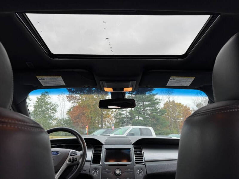 2016 Ford Taurus SEL