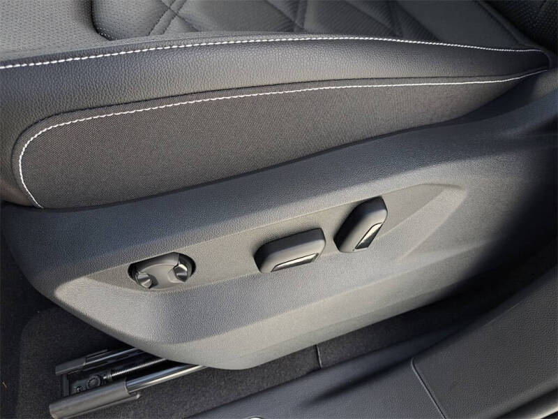 2025 Volkswagen Atlas SE 4Motion