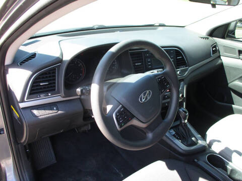 2018 Hyundai Elantra SE