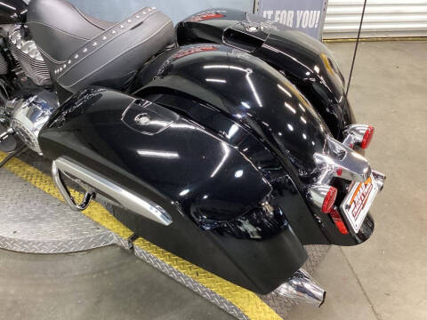 2023 Indian Motorcycle® Chieftain® Limited Black