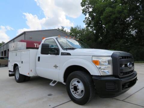 2013 Ford F-350 Super Duty for sale at TIDWELL MOTOR in Houston TX